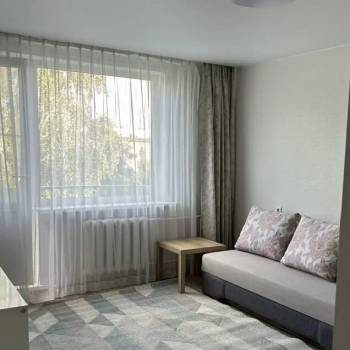 Сдается 1-комнатная квартира, 28,7 м²