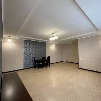Продается 2-х комнатная квартира, 74 м²
