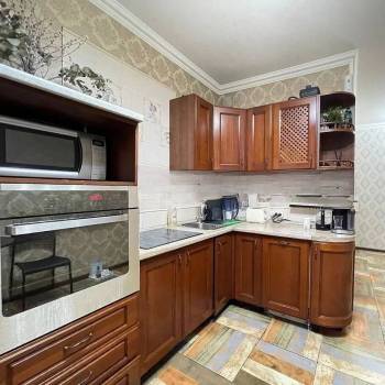 Сдается 1-комнатная квартира, 45 м²