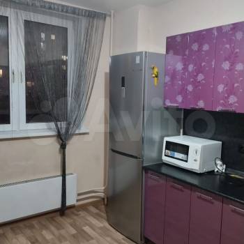 Сдается 1-комнатная квартира, 41 м²