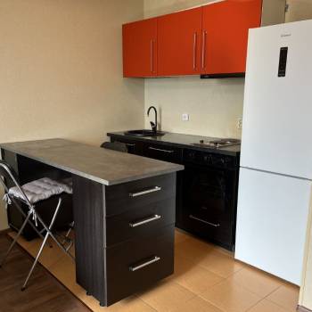 Сдается 1-комнатная квартира, 35 м²