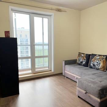 Сдается 1-комнатная квартира, 35 м²