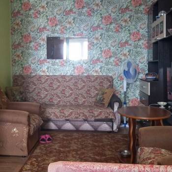 Продается 1-комнатная квартира, 30 м²