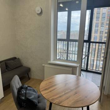 Сдается 1-комнатная квартира, 37 м²