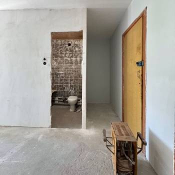 Продается 1-комнатная квартира, 37,8 м²