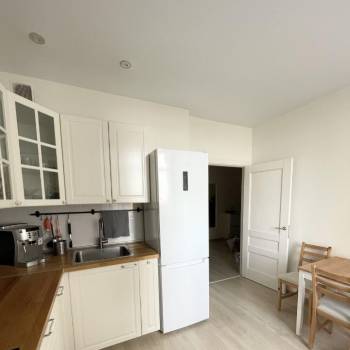 Продается 2-х комнатная квартира, 60,5 м²