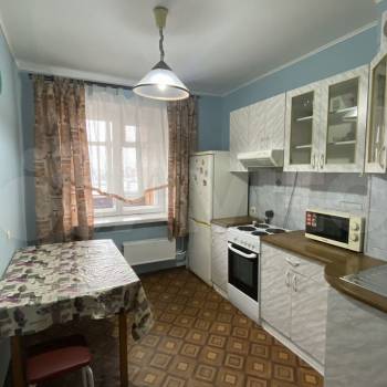 Сдается 1-комнатная квартира, 35 м²