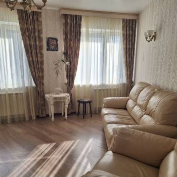 Сдается 2-х комнатная квартира, 70 м²