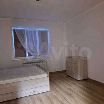 Сдается 1-комнатная квартира, 30 м²