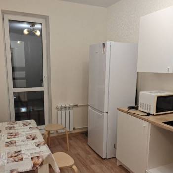 Сдается 2-х комнатная квартира, 61 м²