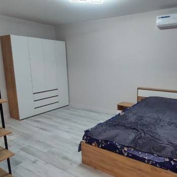 Сдается 1-комнатная квартира, 39 м²