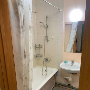 Сдается 1-комнатная квартира, 41 м²