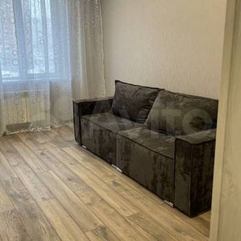 Сдается 1-комнатная квартира, 42 м²