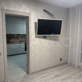 Сдается 1-комнатная квартира, 42 м²