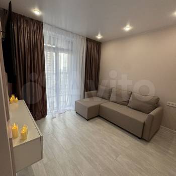 Сдается 1-комнатная квартира, 40 м²