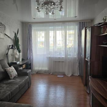 Сдается Многокомнатная квартира, 58 м²