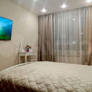 Сдается 1-комнатная квартира, 43 м²