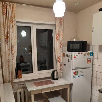 Сдается Многокомнатная квартира, 58 м²