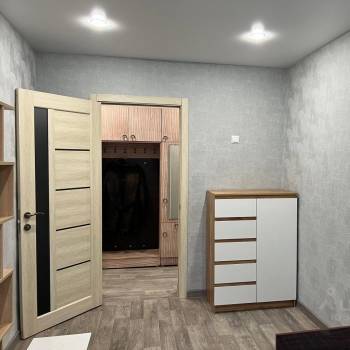 Сдается Многокомнатная квартира, 56 м²