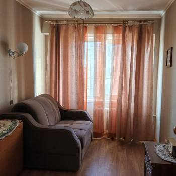 Продается Многокомнатная квартира, 59 м²