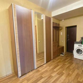 Сдается Многокомнатная квартира, 90 м²