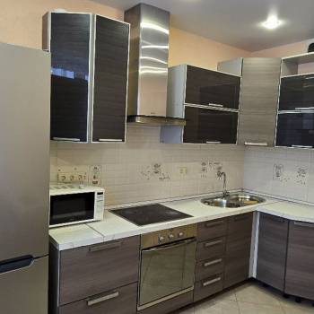 Сдается 1-комнатная квартира, 38,6 м²