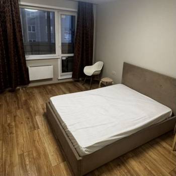 Сдается 1-комнатная квартира, 42 м²