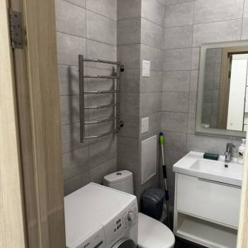 Сдается 1-комнатная квартира, 42 м²