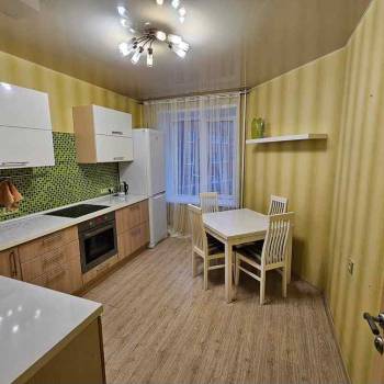 Сдается 1-комнатная квартира, 45 м²