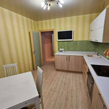 Сдается 1-комнатная квартира, 45 м²