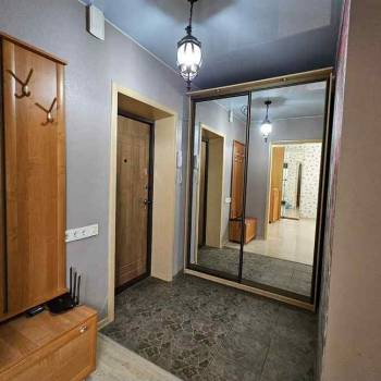 Сдается 1-комнатная квартира, 45 м²