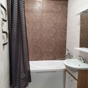 Сдается 1-комнатная квартира, 39 м²