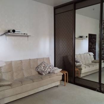 Продается Многокомнатная квартира, 79 м²