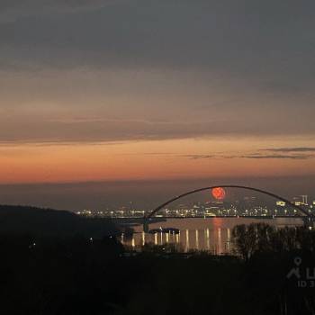 Продается 2-х комнатная квартира, 72 м²