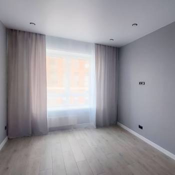 Продается 1-комнатная квартира, 50 м²