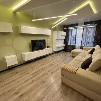 Сдается 2-х комнатная квартира, 75 м²