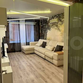 Сдается 2-х комнатная квартира, 75 м²