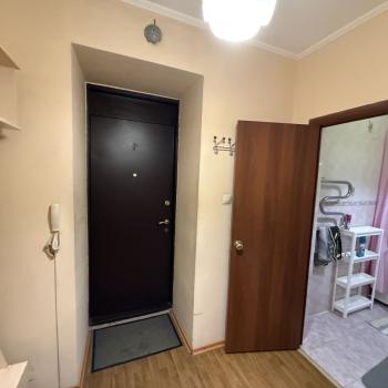 Сдается 1-комнатная квартира, 38 м²