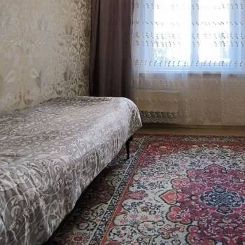 Продается Многокомнатная квартира, 77,8 м²