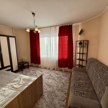 Сдается 1-комнатная квартира, 38 м²