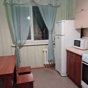 Сдается 1-комнатная квартира, 40 м²