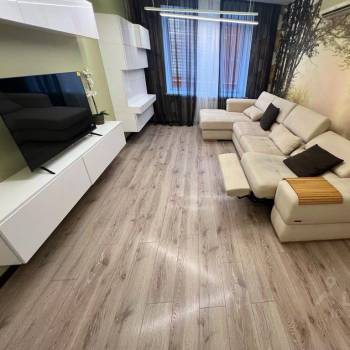 Сдается 2-х комнатная квартира, 74 м²