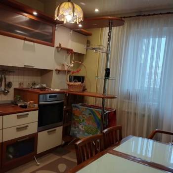 Сдается 2-х комнатная квартира, 65 м²