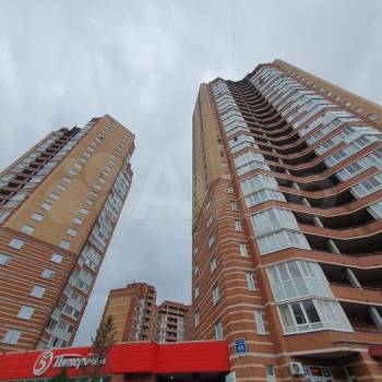 Продается 1-комнатная квартира, 34 м²