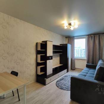 Сдается 1-комнатная квартира, 37 м²