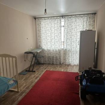Продается 3-х комнатная квартира, 63 м²