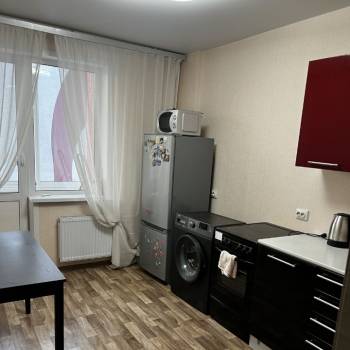Сдается 1-комнатная квартира, 35 м²