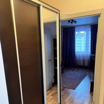 Сдается 1-комнатная квартира, 35 м²