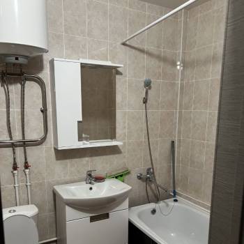 Сдается 1-комнатная квартира, 35 м²