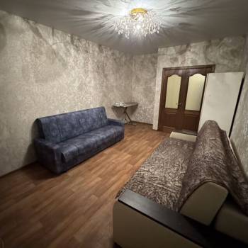 Сдается 1-комнатная квартира, 38 м²